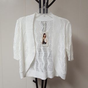 Leo & Nicole Cute Summer Shrug